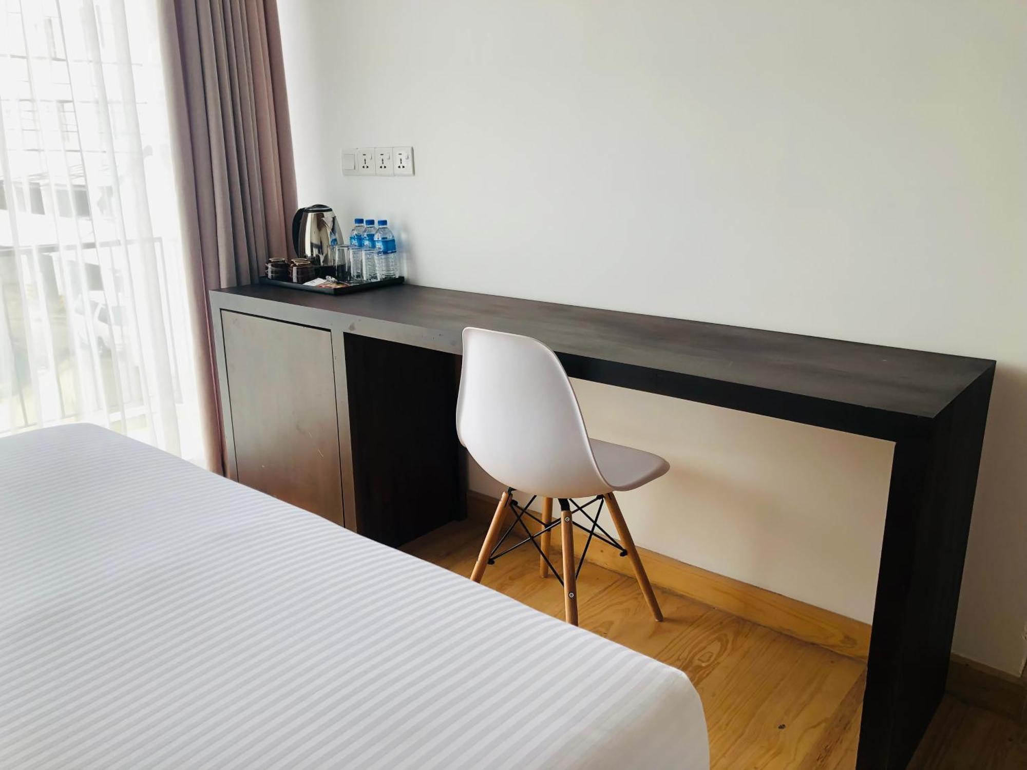 R21 Nuwara Eliya Hotel ภายนอก รูปภาพ
