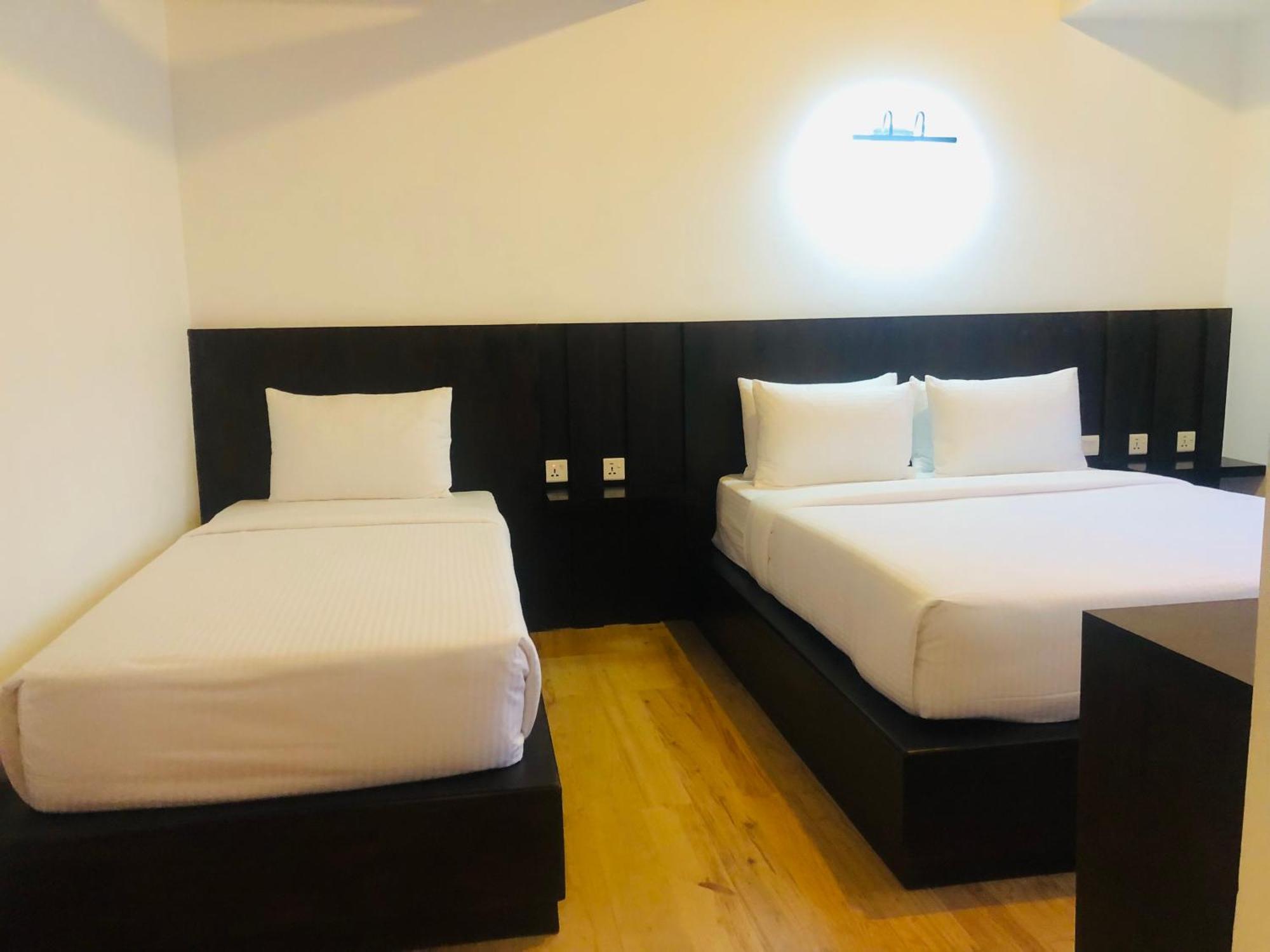 R21 Nuwara Eliya Hotel ภายนอก รูปภาพ