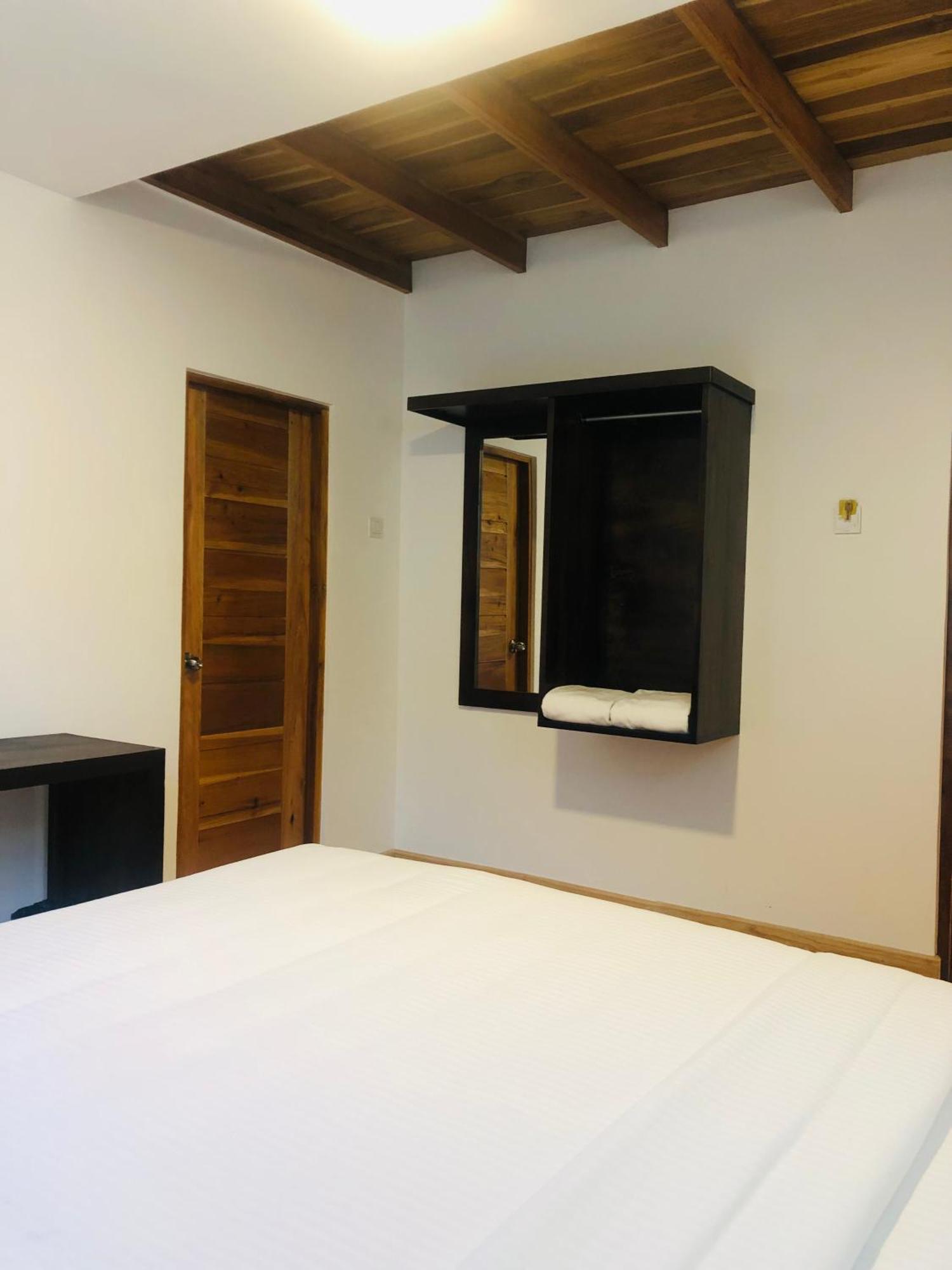 R21 Nuwara Eliya Hotel ภายนอก รูปภาพ